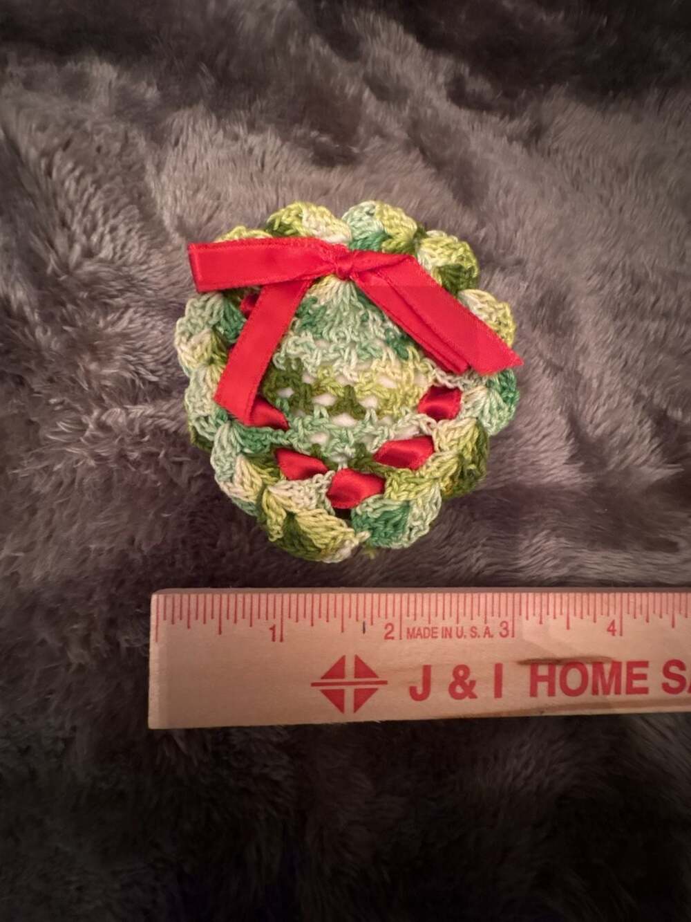 Handmade Crochet Christmas Wreath Coaster Green Yarn Red Ribbon